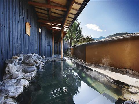 一茶のこみち美湯の宿　露天風呂（入替制）